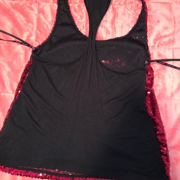 Sequins too - Picture 2 of 2